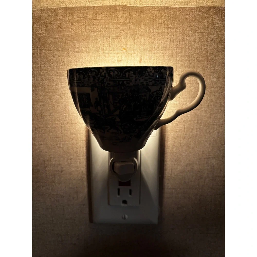 Handcrafted Blue White Transferware Teacup Night Light Tally Ho Carriage Scene
